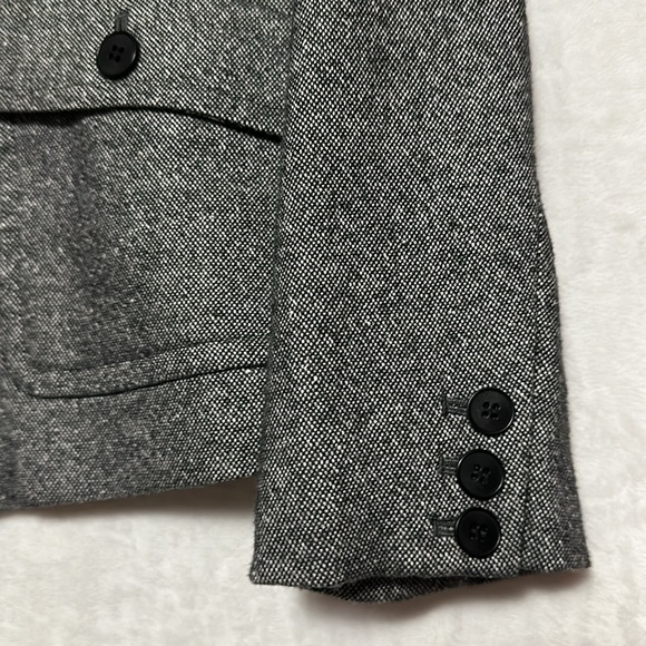 Talbots Women’s Wool Blend Gray Blazer Size 6P - Picture 4 of 8